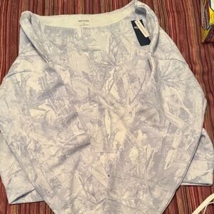 Hollister Women's Light blue  Sweatshirt